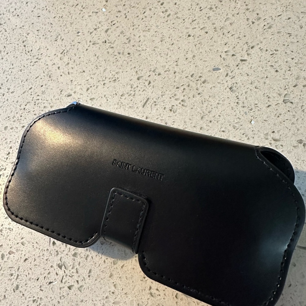 Yves Saint Laurent Black Sunglasses with Case authentic nwt - Picture 4 of 4